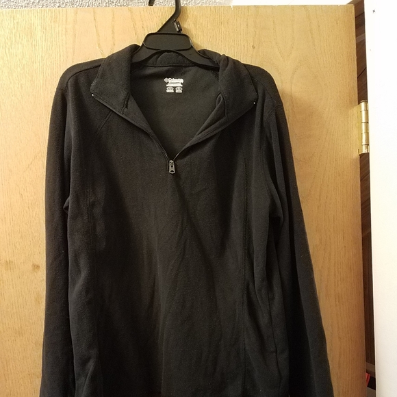 Women's black Columbia fleece zip up jacket - Picture 2 of 3